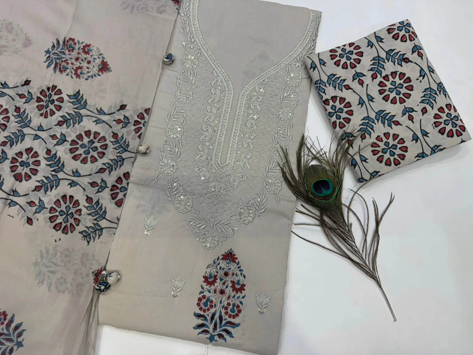 Fabrics / Dress Material